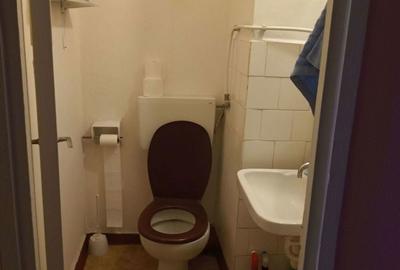 Apartament cu 4 camere decomandat în Central - 3