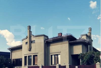 Casă individuală cu 9 camere cu Teren 416 Mp în Central