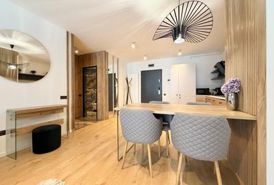 Apartament cu 2 camere semidecomandat, mobilat în Central