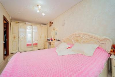 Apartament cu 3 camere în Central - 1