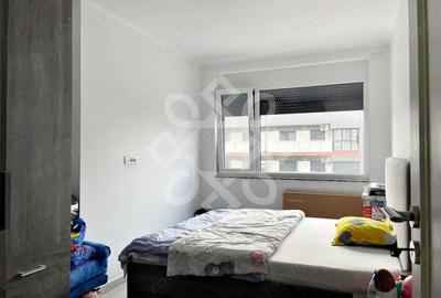Apartament cu 3 camere semidecomandat în Central - 2