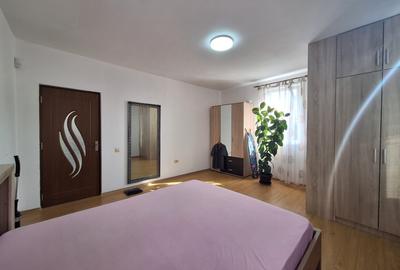 Apartament cu 3 camere semidecomandat, mobilat în Florești - 5