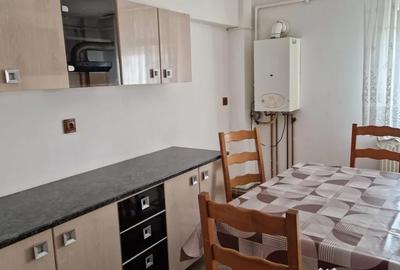 Apartament cu 2 camere decomandat în 9 Mai - 4