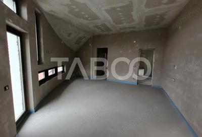 Casă cu 5 camere cu Canalizare în Tineretului - 17