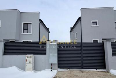 Casă cu 5 camere în Berceni