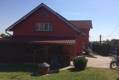 Casă cu 4 camere în Central - 5