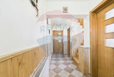 Casa individuala cu 5 camere si Pod in zona Andronache - 11