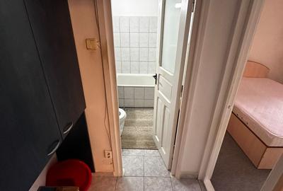 Apartament cu 2 camere, etajul 2/4, zona Alexandru cel Bun - 4