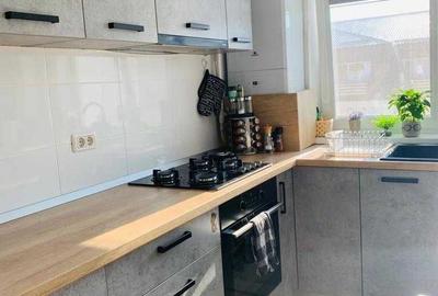Apartament cu 2 camere decomandat în Sânpetru - 2