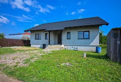 Casa noua pe parter,salon generos,terasa, pod mansardabil,teren 476mp,Sanpetru B - 11