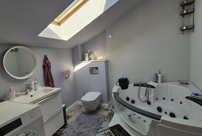 Casă cu 4 camere în Ostratu - 12