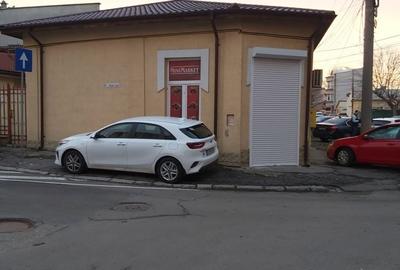 Casă cu 4 camere cu Teren 120 Mp în Capitol - 1