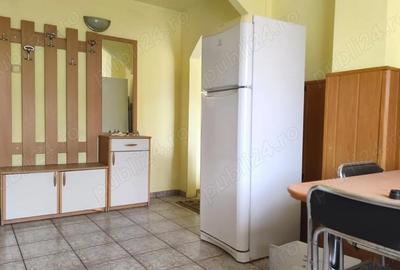 Apartament cu 4 camere semidecomandat în Gojdu - 2