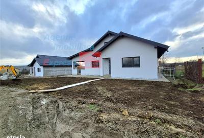 Casă cu 5 camere cu Canalizare în Dumești - 5