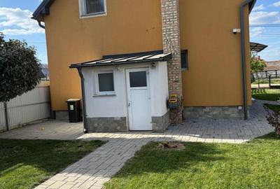 Casă cu 4 camere în Central - 5