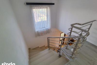 Casă cu 5 camere cu Teren 1280 Mp în Moara - 3