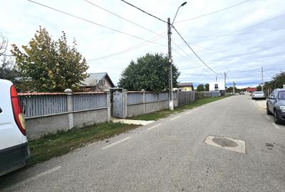 Teren de vanzare 1000mp in Stefanestii de Jos, la sosea si cu utilitati - 11