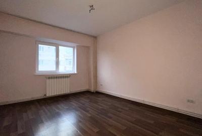 Apartament cu 3 camere decomandat în Dacia - 6