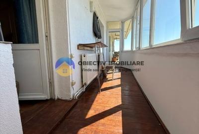 Apartament 3 camere spatios - zona 1 Mai - 18