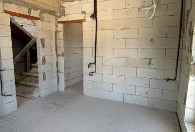 Casă cu 3 dormitoare și curte, Strada Pavlicheni, zonă în dezvoltare - 19