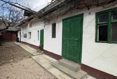 Casă cu 4 camere în Central - 5
