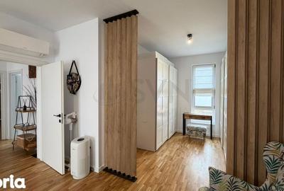 Casă cu 5 camere cu Teren 457 Mp în Corbeanca