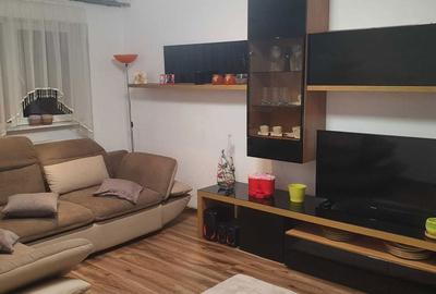 Apartament cu 4 camere semidecomandat în Central - 3
