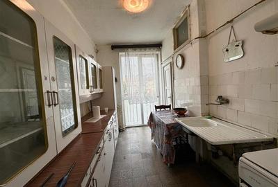 Apartament cu 3 camere semidecomandat în Luncă - 9