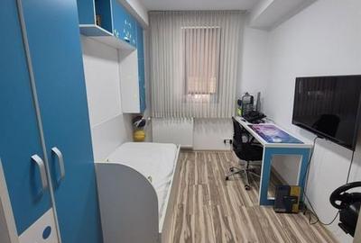 Apartament cu 3 camere în Central - 3