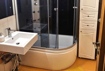 Apartament cu 3 camere semidecomandat în Basarab - 1