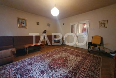 Casa 5 camere 374 mp utili + Anexa 75 mp in punctul 0 al Fagarasului - 2