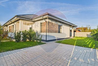 Vila de vanzare cu 4 camere, frumos mobilata si 500mp teren, Corbeanca - 2