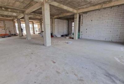 Spatiu comercial - Tunari - 1156mp utili - constructie noua - P + 2 etaje - 9