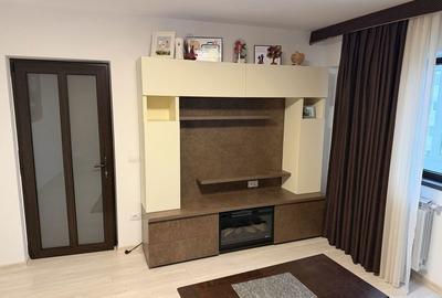 Apartament cu 4 camere decomandat în Central - 2