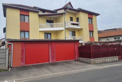 Casă cu 6 camere cu Teren 360 Mp în Ultracentral - 1