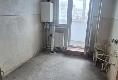 Apartament cu 3 camere decomandat în Central - 3