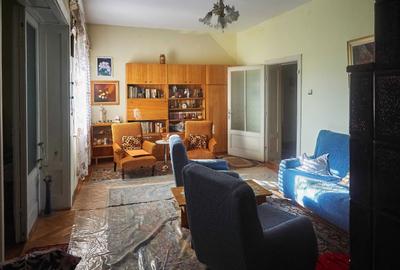 Apartament cu 4 camere semidecomandat în Central - 4