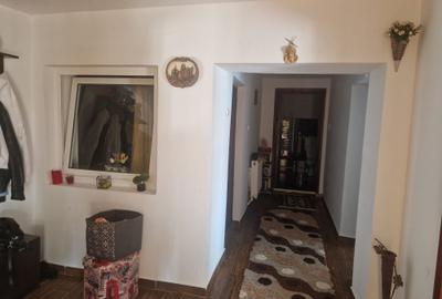 Agenție imobiliară vindem casa în  Lumina - 3