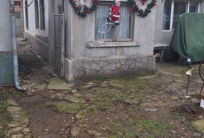 Casă cu 6 camere cu Teren 280 Mp în Central - 7
