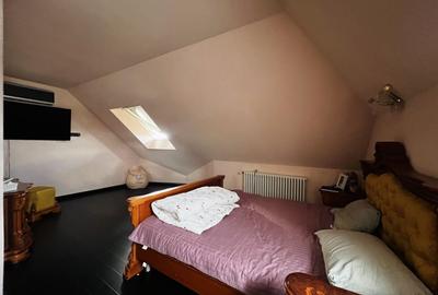 Casă individuală cu 7 camere cu Canalizare în Dumbrăvița - 12