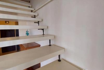 Apartament cu 4 camere decomandat, mobilat în Central - 1