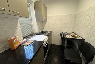 Apartament cu 2 camere decomandat în Central - 4