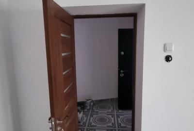 Apartament cu 4 camere semidecomandat în Cantemir - 13