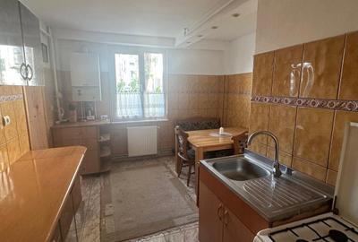 Vanzare apartament 3 camere zona Grivitei mobilat - 5