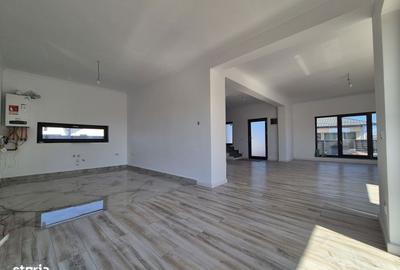 Casă cu 4 camere în Miroslava - 5