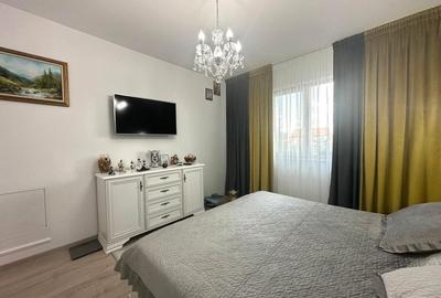APARTAMENT DEOSEBIT 3 CAMERE ET.1 POPAS PACURARI - 10
