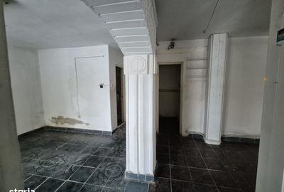 Spațiu comercial, de 33 mp, în Exterior Vest - 3