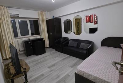 Garsonieră decomandată în Central - 3