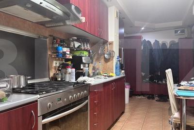 Apartament de vanzare, cu 3 camere, 55 mp, zona Lipovei - 2