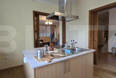 Casă cu 4 camere cu Teren 1674 Mp în Central - 16